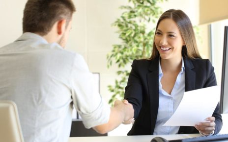 advance in an HR career