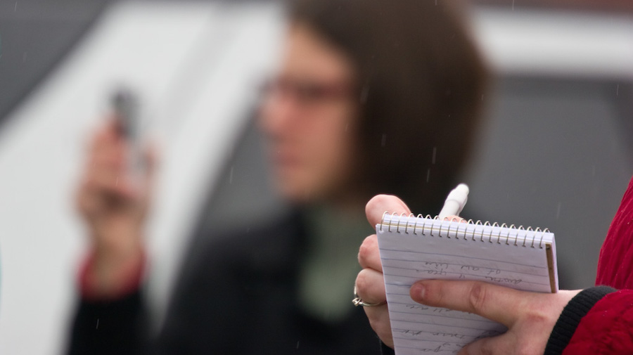 What are the Qualities of an Investigative Reporter?