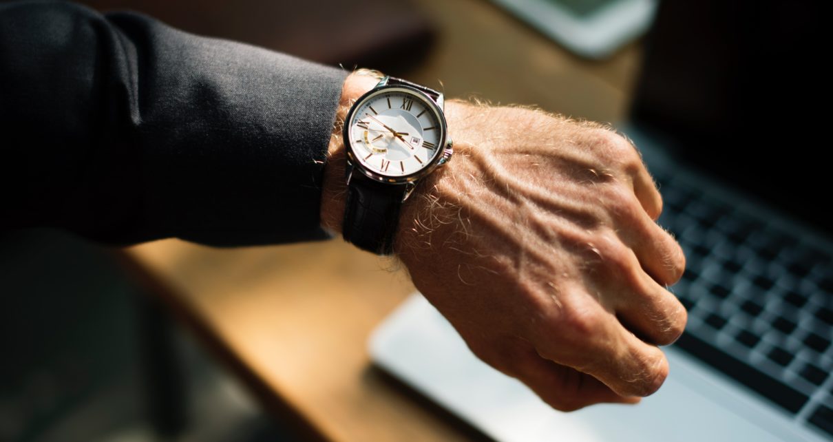 Ten must-read books for becoming a successful entrepreneur