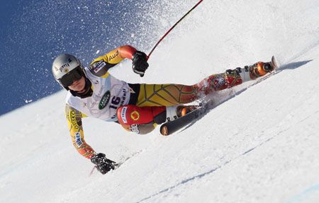 What Provinces of Canada are Popular for Downhill Skiing?