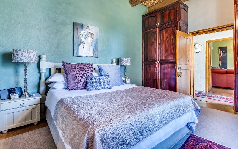 Blue Colour bedroom look